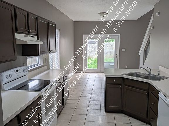 4th image of 6631 Dunsdin Dr