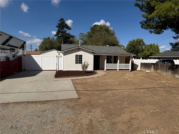 1105 Edgar Ave, Beaumont, CA 92223