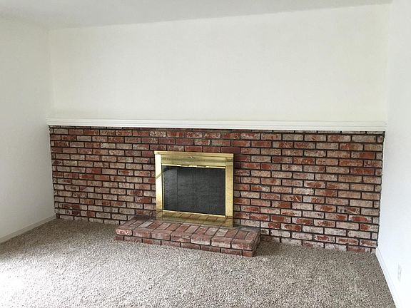4th image of 3110 Marten Ave