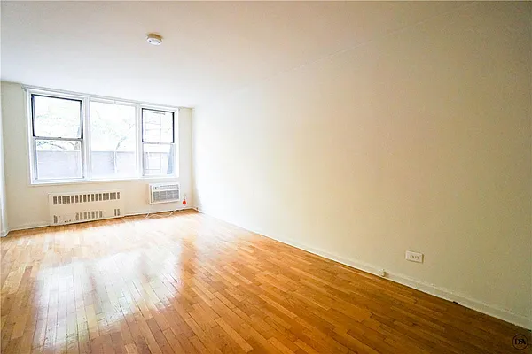 Rented by DSA Realty | media 14