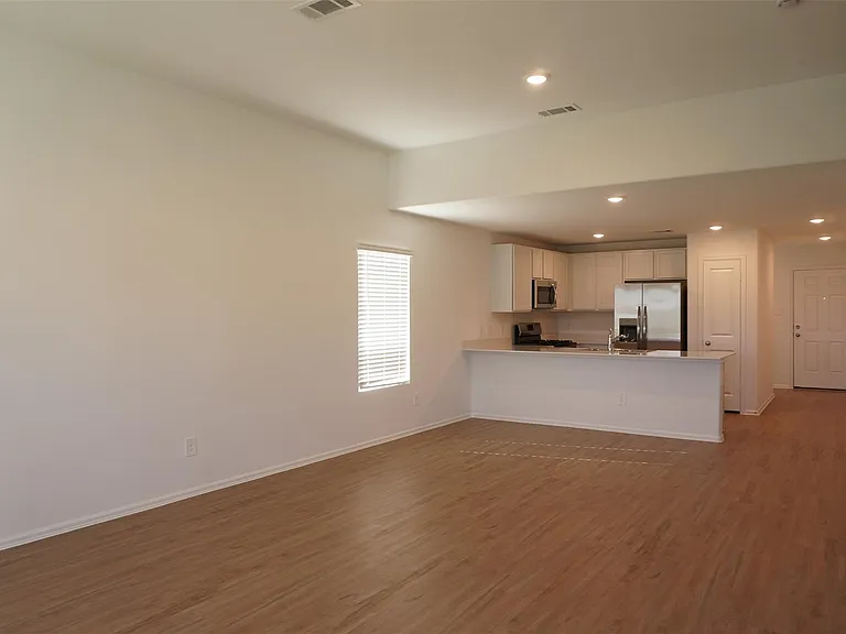 24114 Becker Hollow Ln — Photo 7
