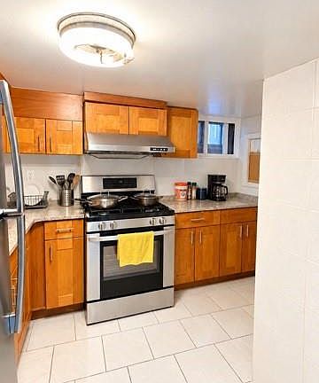 3rd image of 156 Neptune Ave
