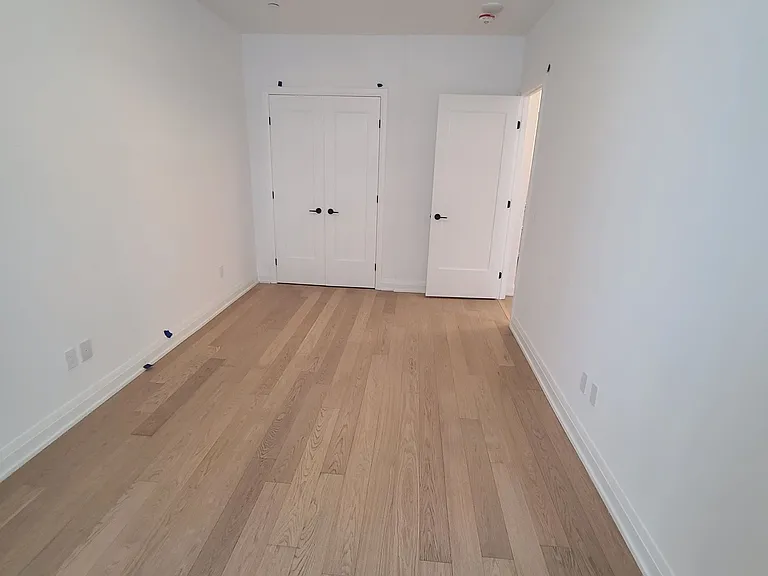 505 Glencairn Ave #201 — Photo 10