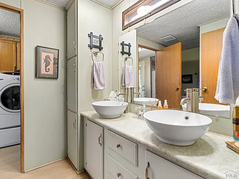 138 E Rolling Hills Dr — Photo 11