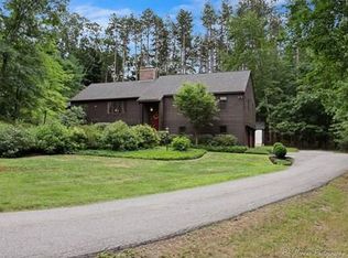55 Topsfield Rd, Boxford, MA 01921