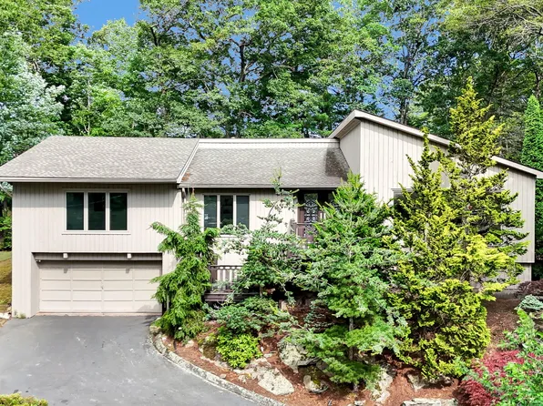 195 Mountain Road, Manchester, CT 06040