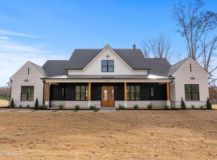 14871 Fairview Rd, Byhalia, MS 38611