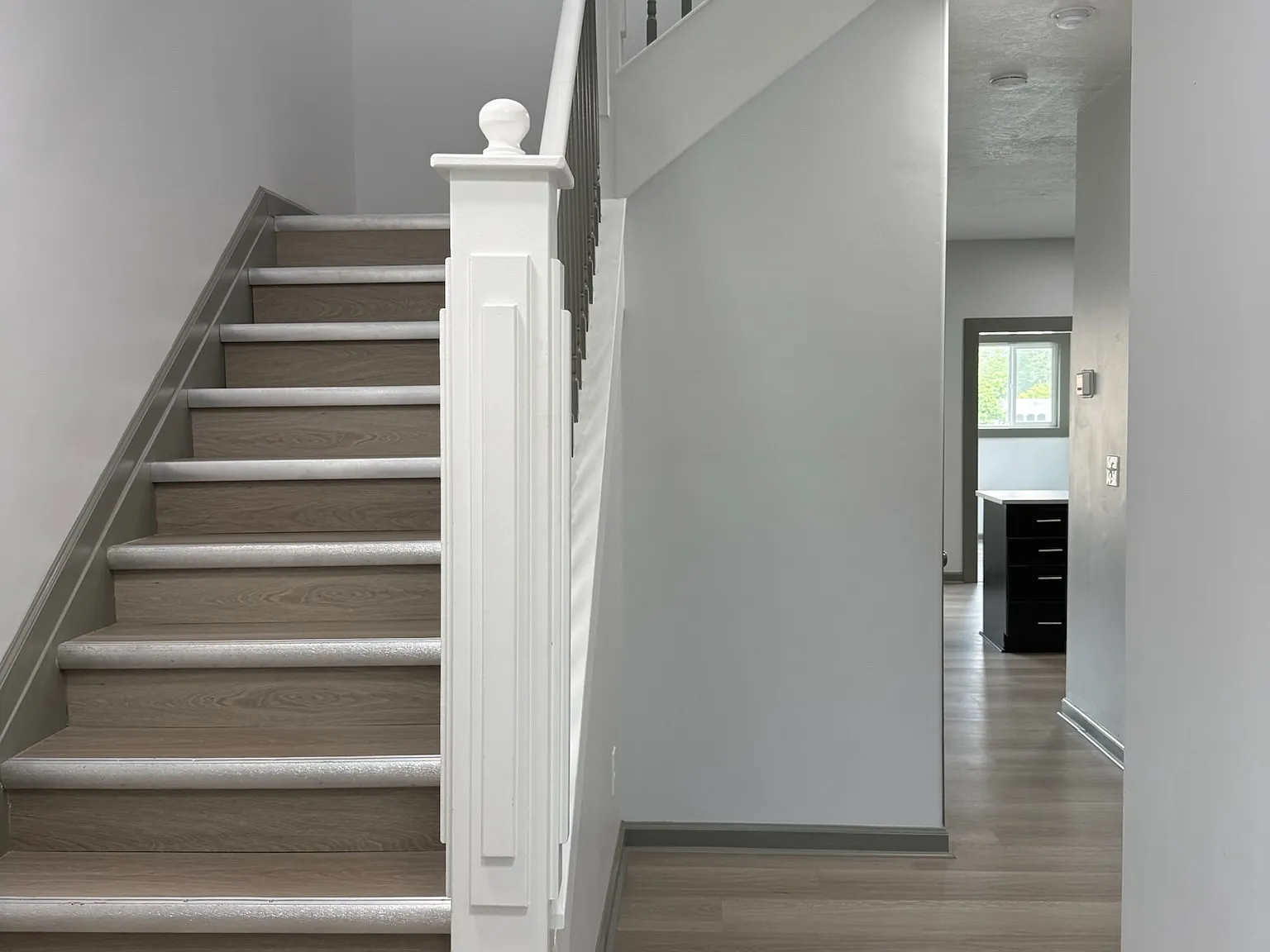 2 bed, 2.5 bath, 1276 sqft, $1,575 — Photo 3