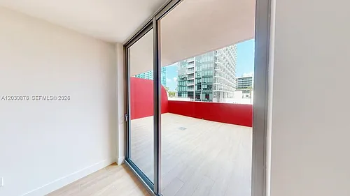 90 NE 32nd St #603 Photo 1