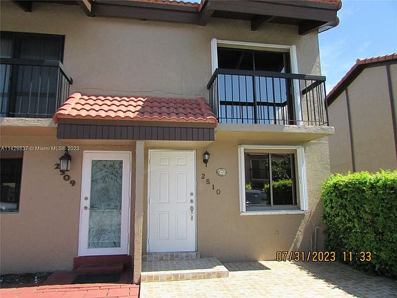 2nd image of 1801 SW 107th Ave APT 2510