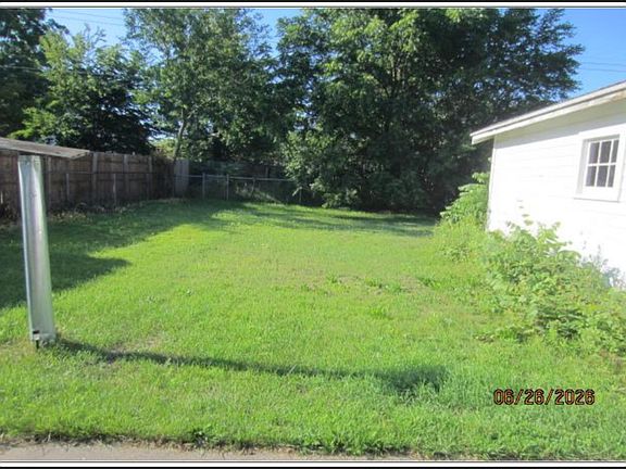 5th image of 1407 Franklin Ave