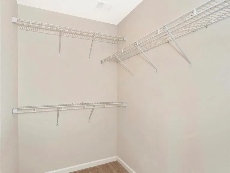 113 Montreal Way — Photo 14