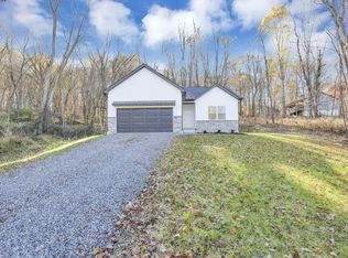 143 Grand Ridge Rd, Howard, OH 43028