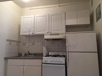 Rented by Bouklis Group