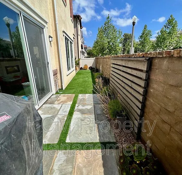33 Maduro St — Photo 32