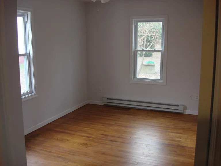 277 Route 130 — Photo 8