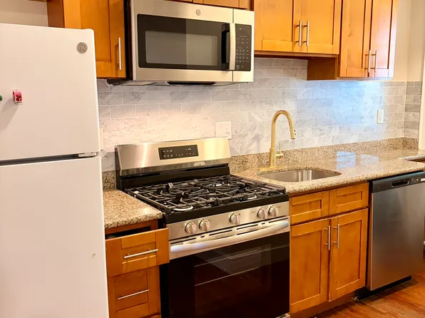 3511 Baring St APT 3C, Philadelphia, PA 19104