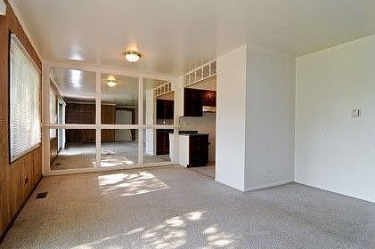 5th image of 2256 Windsor Ln #2256