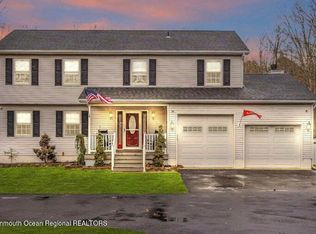 369 Frank Applegate Rd, Jackson, NJ 08527