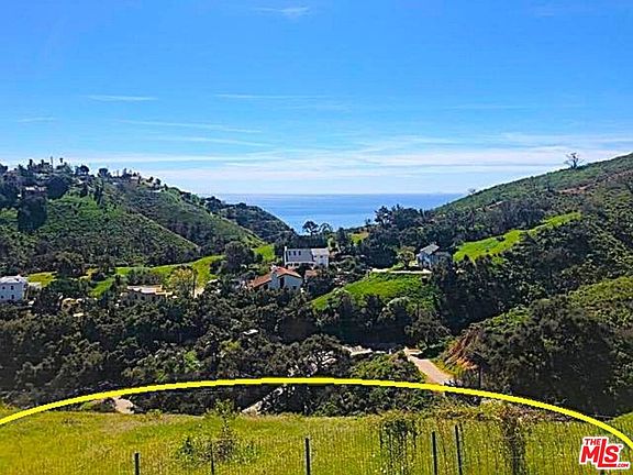 3rd image of 27152 Carrita Rd