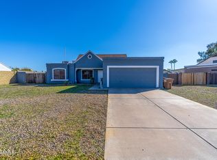 7127 W Yucca St, Peoria, AZ 85345