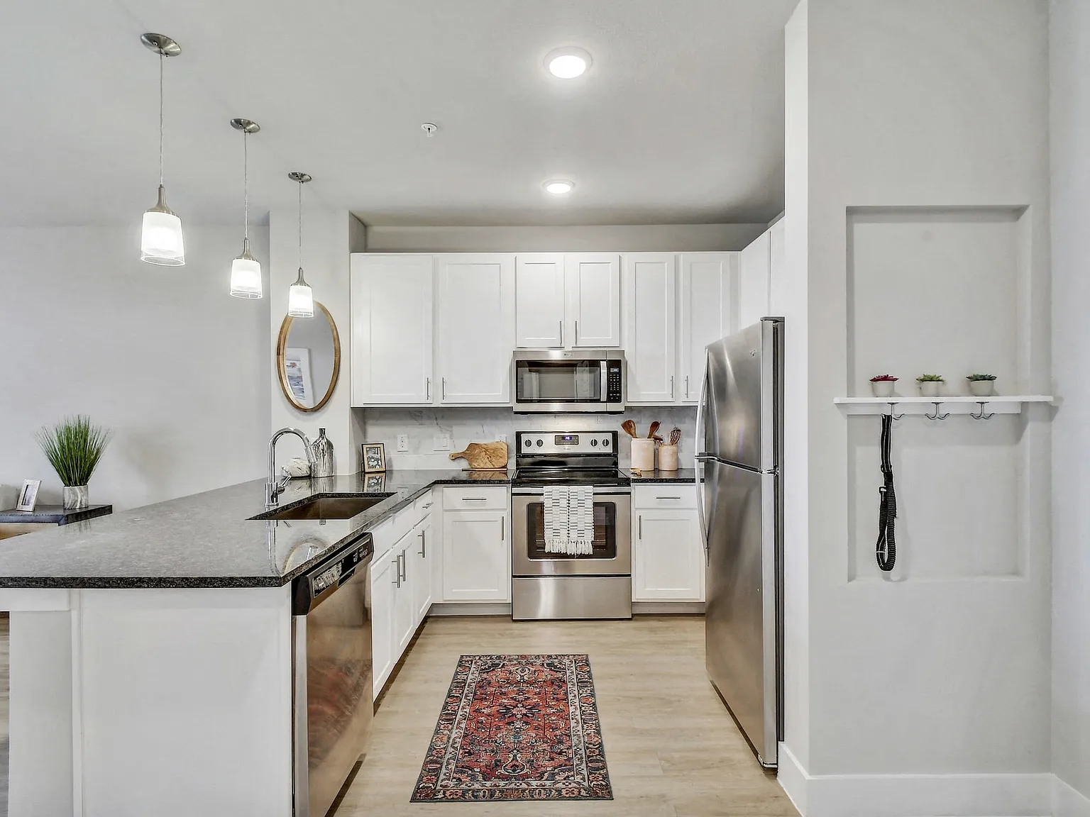 Windsor Ridge — Photo 1