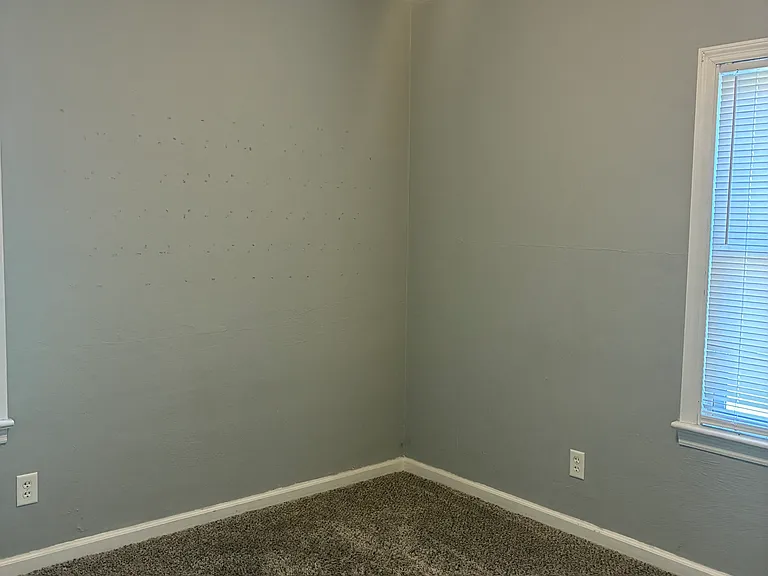 1717 E Ewing Ave — Photo 15