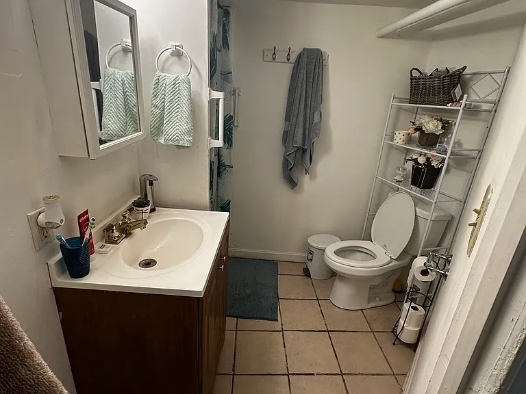 19 Vershire St #17 — Photo 7
