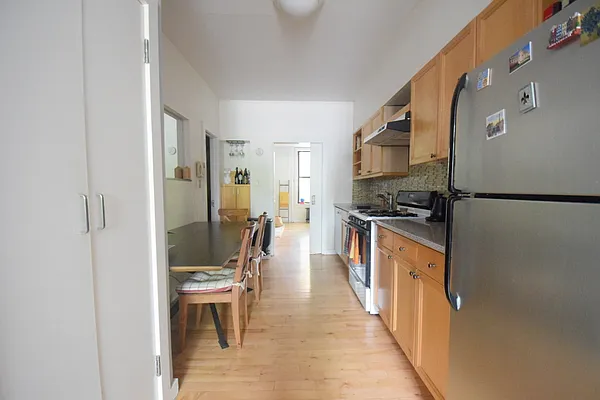 Rented by Douglas Elliman | media 6