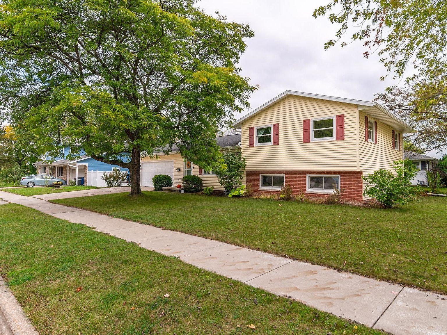 420 Reichow St, Oshkosh, WI 54902 MLS 50282050 Zillow