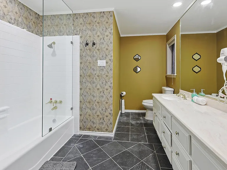 609 Arbor Creek Dr — Photo 40