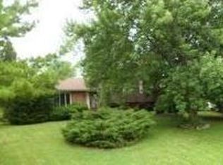 11S456 Whittington Ln, Naperville, IL 60564