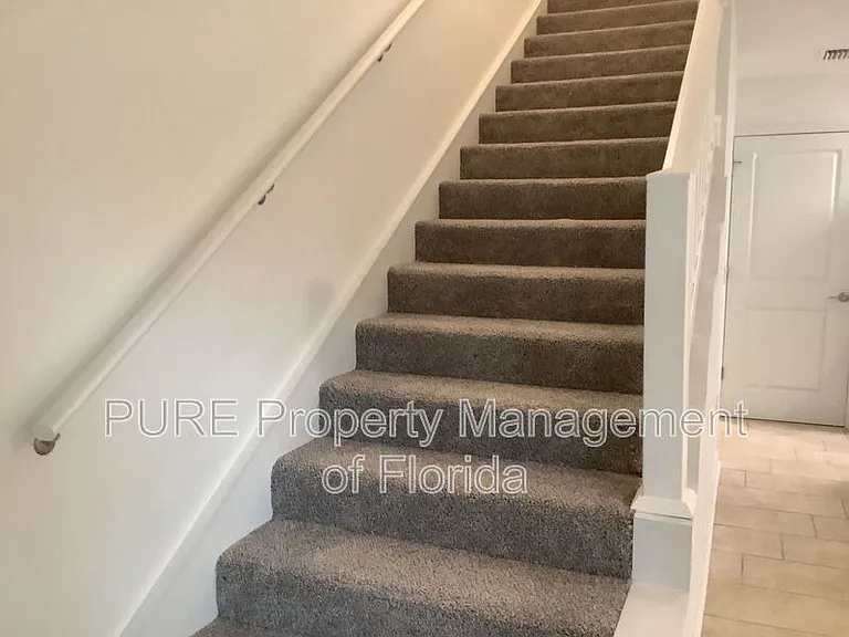 339 NE Sanchez Ave #111 — Photo 17