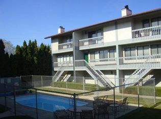 408 S 61st Ave APT B, Yakima, WA 98908