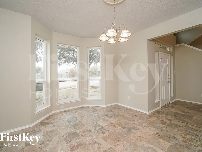 8024 Mourning Dove Dr — Photo 6