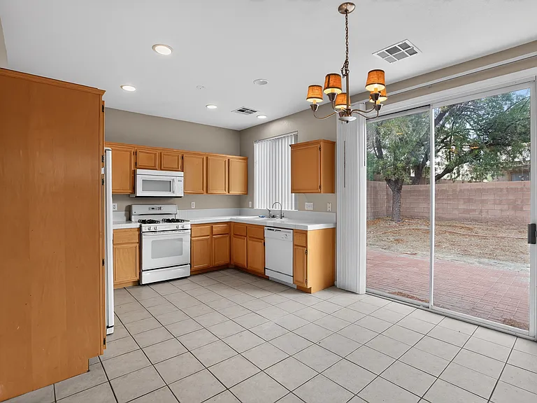 10944 Napa Ridge Dr — Photo 5