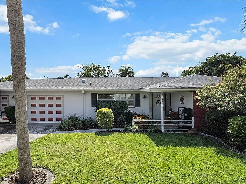 3 bed, 1403 sqft, $3,000 — Photo 1