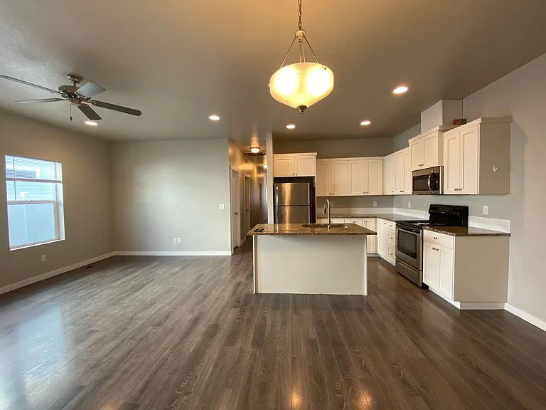 2211 Ison Ct #101 — Photo 4