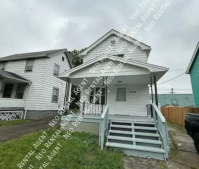 10214 Avon Ave — Photo 1