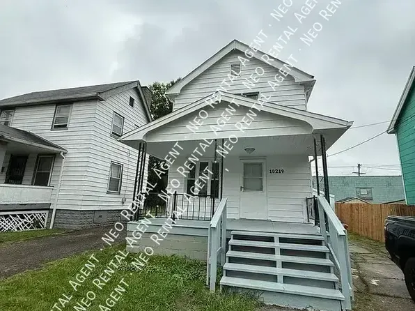 10214 Avon Ave, Cleveland, OH 44105