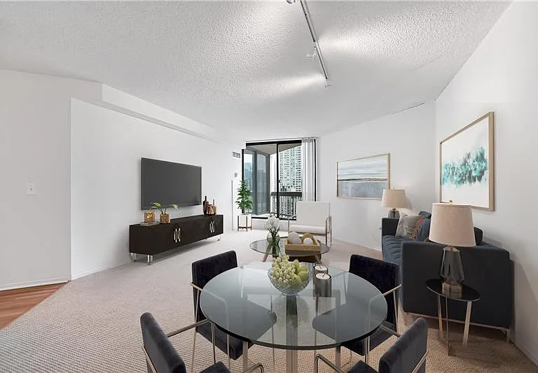 829 N Dearborn St #9 — Photo 5