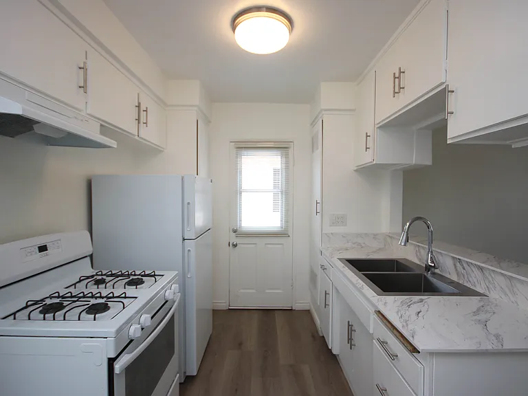 264 Alpine St #5 — Photo 7