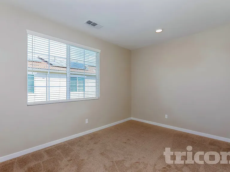 24680 Saber Ct — Photo 6