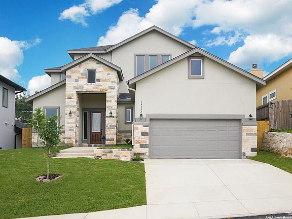 3rd image of 24422 Canyon Row