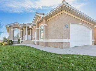 108 River Ridge Dr NW, Medicine Hat, AB T1A8V4