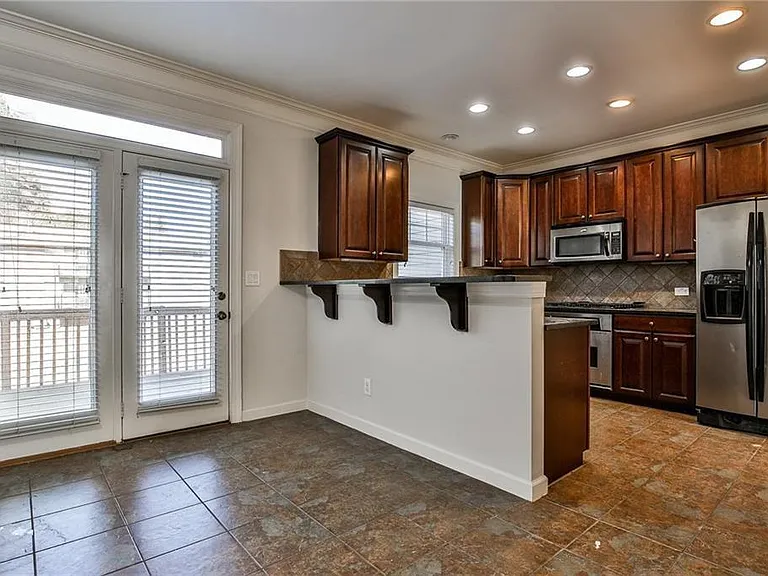 1934 Cobblestone Cir NE — Photo 9