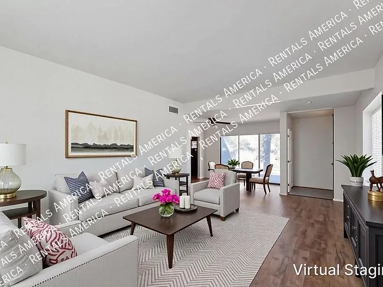 947 N Alvernon Way #11 — Photo 1