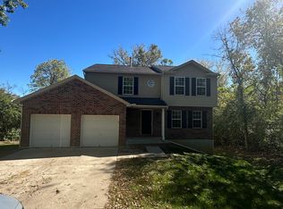 621 Ellen Dr, Cincinnati, OH 45255