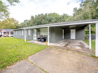 3609 Doris Cir, Moss Point, MS 39563