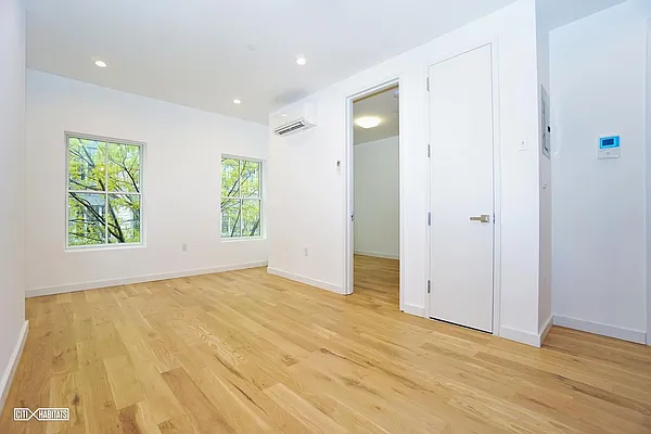 Rented by Citi Habitats | media 13